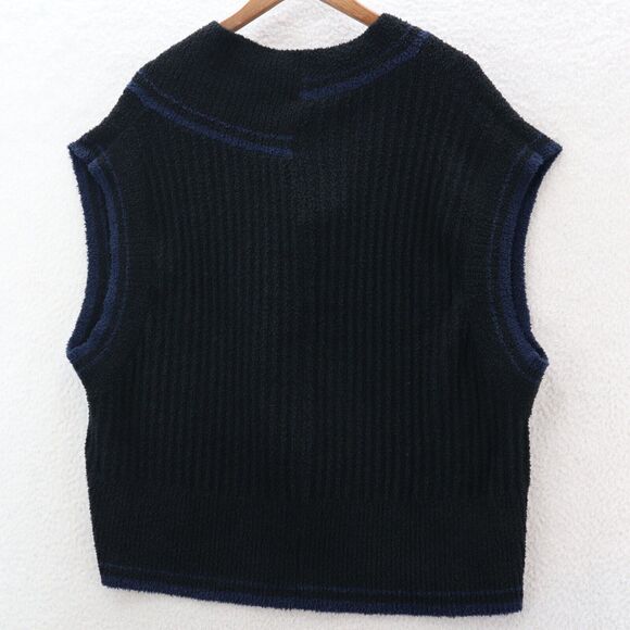Nike FN1886-010 Sweater Vest Women's Small Black Sportswear Collection Knit - Picture 7 of 9